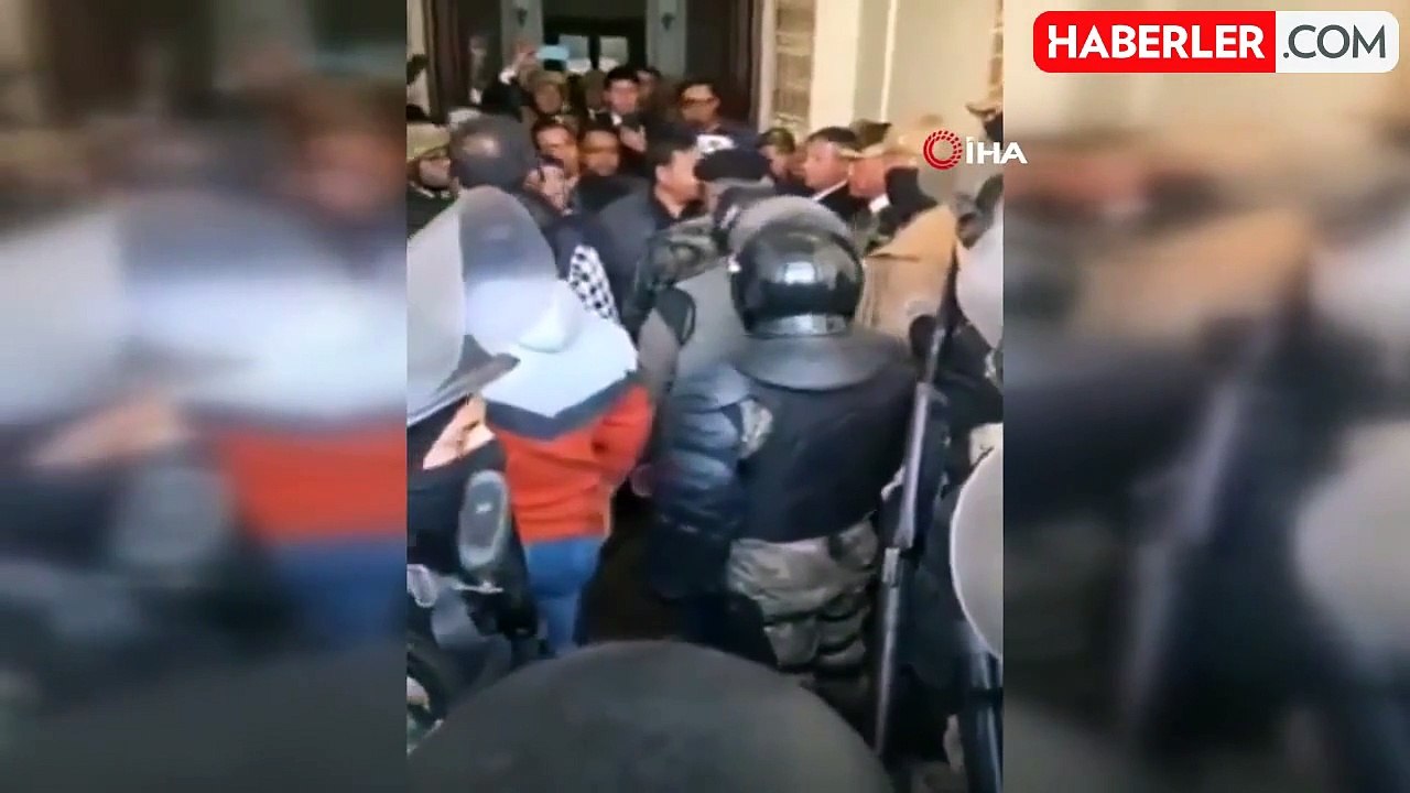 Bolivya'daki darbe girişimi başarısız oldu