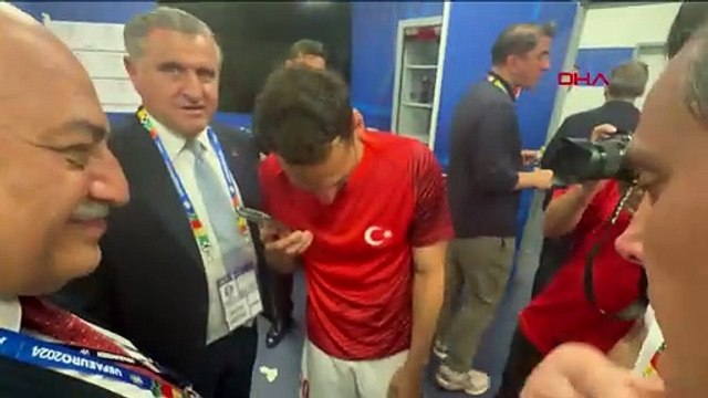 Cumhurbaşkanı Recep Tayyip Erdoğan, A Milli Futbol Takımı'nı tebrik etti