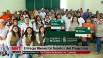 Entrega Bienestar tarjetas del Programa _La Clínica es Nuestra_ en Coahuila