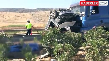 TAG Otoyolu'nda zincirleme kaza! 3 kişi hayatını kaybetti, 1 kişi yaralandı