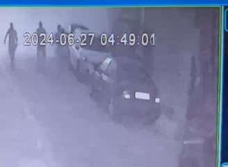 Bahçelievler'de 4 katlı binadaki çökme kamerada