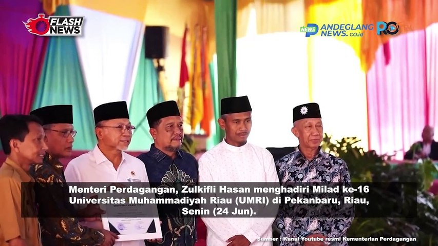 MENDAGRI ZULKIFLI HASAN HADIRI MILAD KE-16 UNIVERSITAS MUHAMMADIYAH RIAU