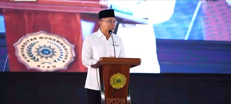 Mendag RI Zulkifli Hasan Hadiri Milad Ke-16 Universitas Muhammadiyah Riau