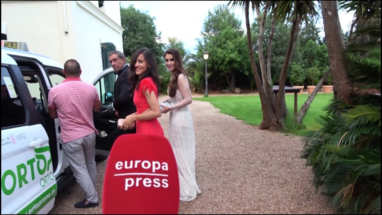 Así ha sido el despliegue de seguridad de Luis Miguel y Paloma Cuevas a su llegada a Córdoba