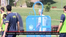 Fenerbahçe, yeni sezon hazırlıklarını taraftara açık idmanla sürdürdü
