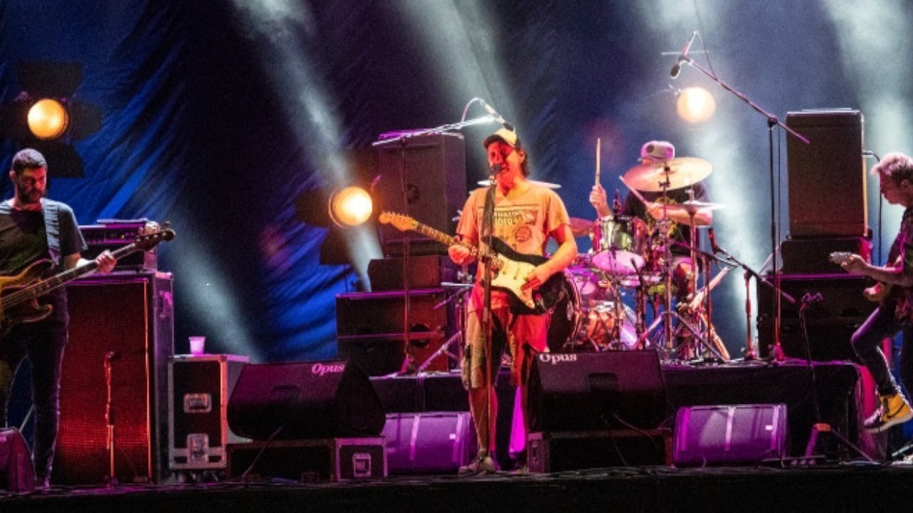 Duman, yeni albümü 'Kufi' ile ilk kez seyirci karşısında