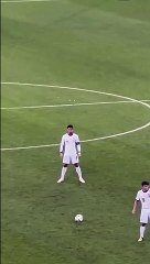 Le coup franc surpuissant de Ronaldo face à la Georgie