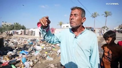 مياه الصرف الصحي والقمامة تحاصران الفلسطينيين في غزة وتتسبب بمخاطر صحية كبيرة