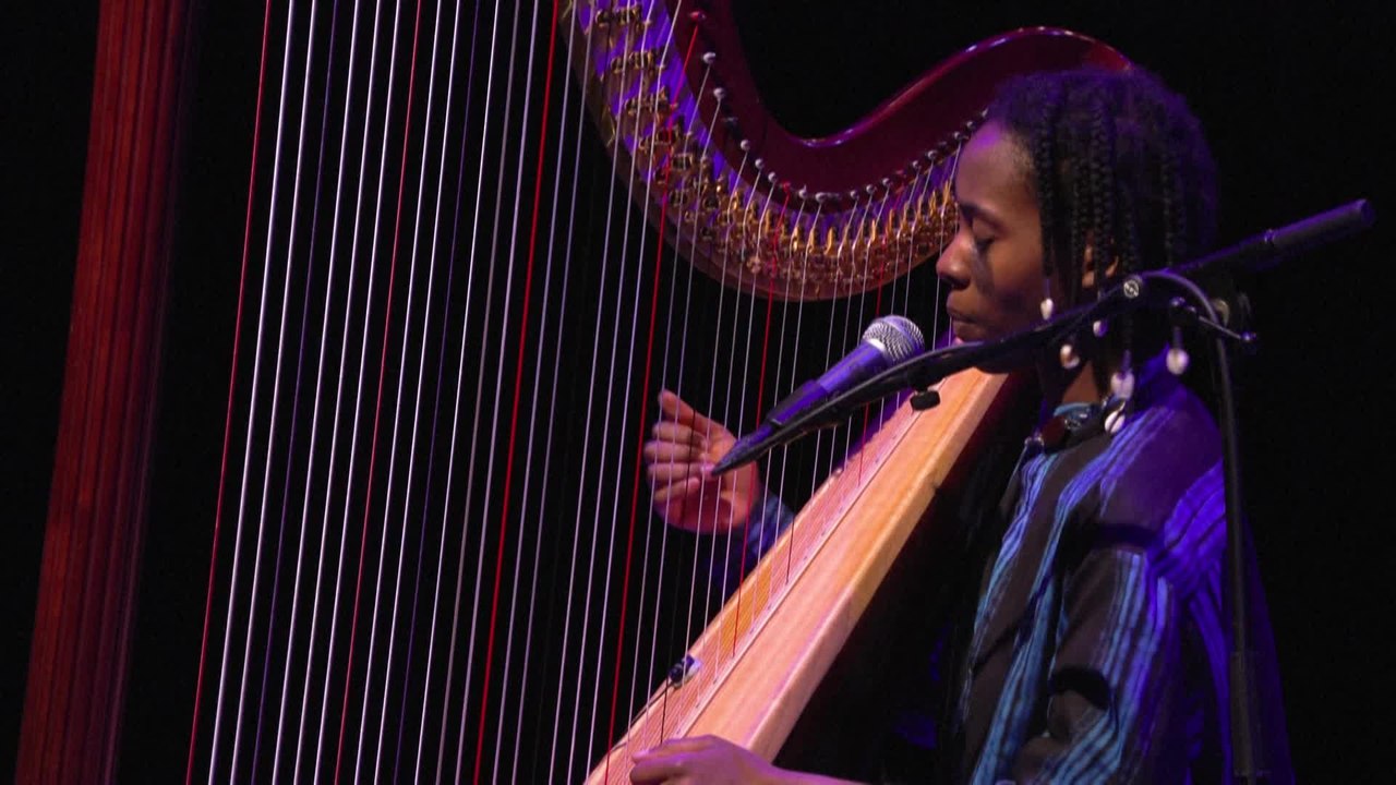 Musique : les cordes sensibles de Sophye Soliveau, harpiste soul