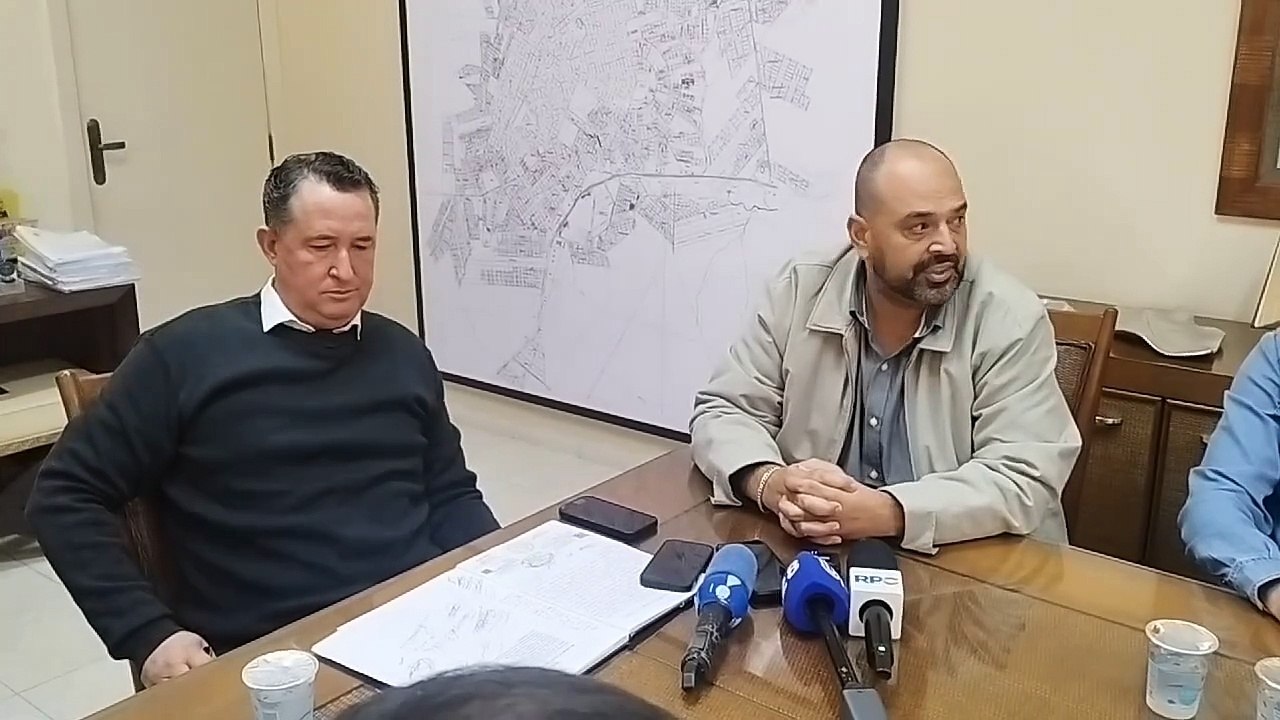 Após decisão da Justiça, Câmara volta a dar posse a Pimentel como prefeito de Umuarama - Clebão dos Pneus