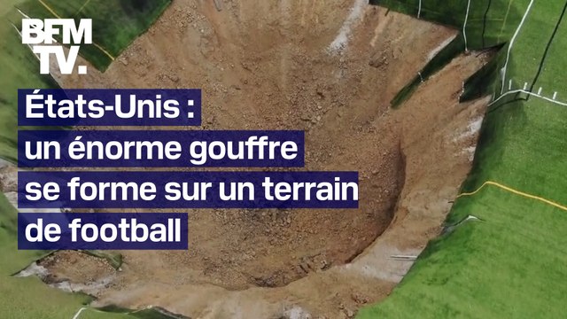 Un énorme gouffre de 30 mètres de long a englouti ce terrain de football dans un parc aux Etats-Unis