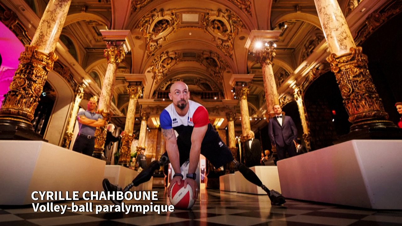 "Paris, capitale des sports": diaporama photos d'athlètes dans des lieux emblématiques