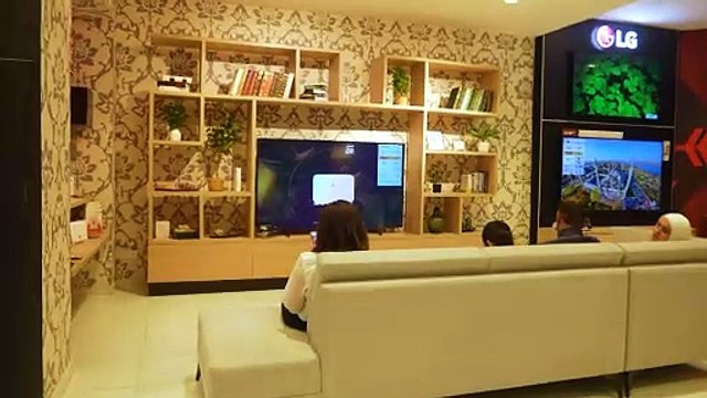 الرئيس التنفيذي لمجموعة أورنج يطلع على أبرز المحطات التي حققتها أورنج الأردن