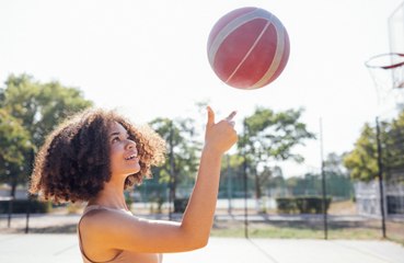 Teenagers are happy with single life