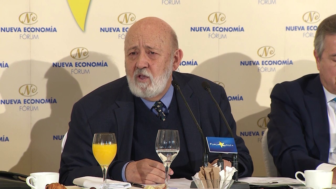 La JEC multa a Tezanos por la encuesta del CIS sobre el periodo de reflexión de Sánchez