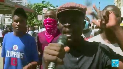 Cientos de kenianos toman de nuevo las calles de Nairobi para pedir la renuncia del Gobierno