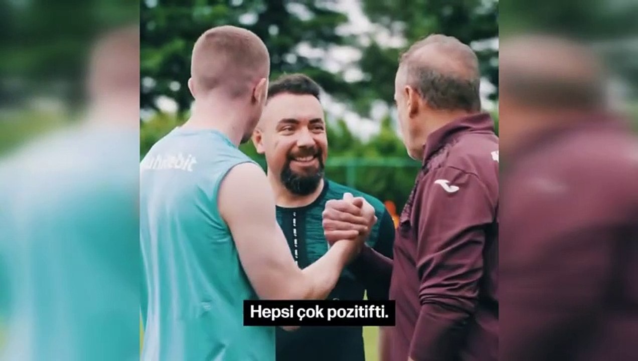 Trabzonspor'un yeni transferleri görücüye çıktı! Taraftara mesaj