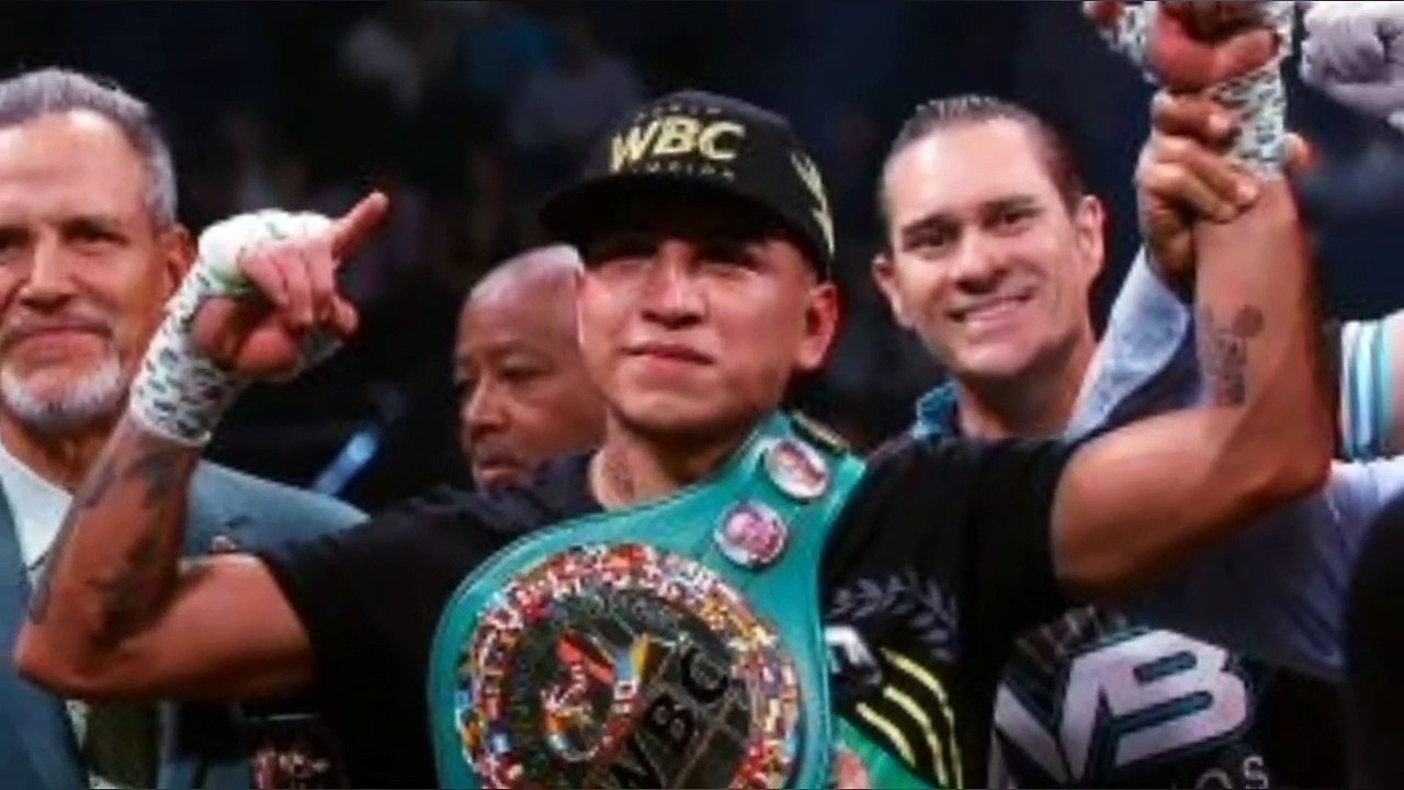 Equipo de Mario Barrios aceptaría una pelea contra Manny Pacquiao o Devin Haney