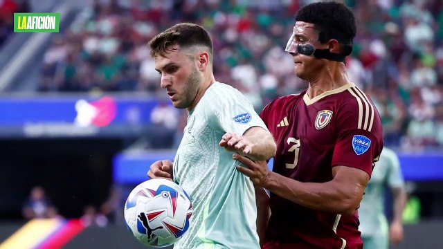 'Chaco' Giménez critica la actuación de Santiago y Jaime Lozano ante Venezuela