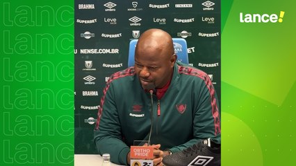 Técnico do Fluminense, Marcão explicou como o elenco recebeu a notícia da demissão do, hoje, ex-técnico do Fluminense Fernando Diniz.