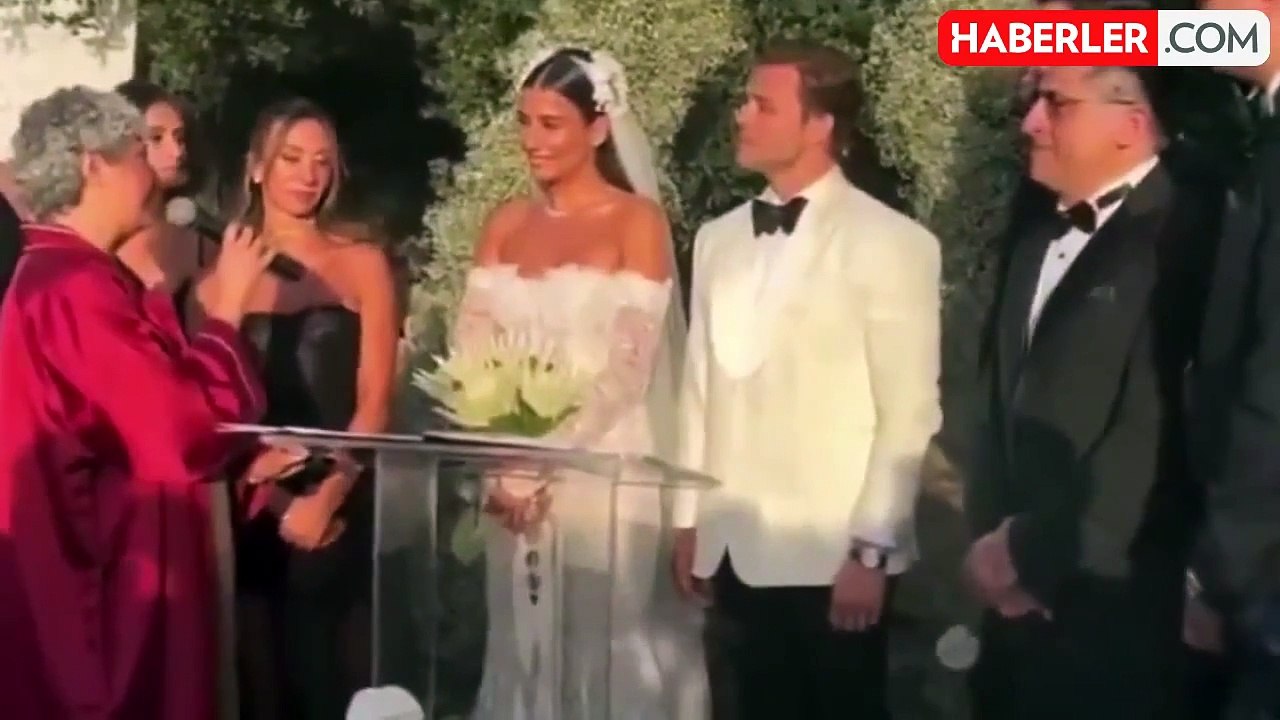 Zeynep Mayruk kimdir? Tolga Sarıtaş'ın eşi Zeynep Mayruk kaç yaşında ve ne iş yapıyor?