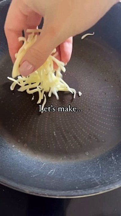 Instant Egg Cheese omlette