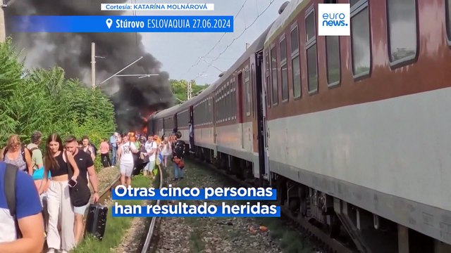 El fatídico choque entre un tren y un autobús deja cinco muertos y varios heridos en Eslovaquia
