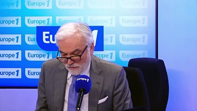 Pascal Praud : «C'est saisissant de voir Monsieur Biden qui bredouille et cherche ses mots»