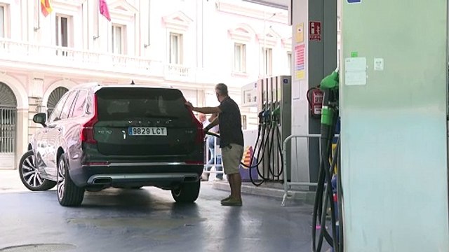 El IPC baja dos décimas en junio, hasta el 3,4%, pero la inflación subyacente se mantiene