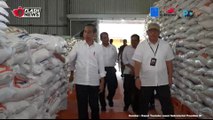 Presiden Tinjau Stok Beras Perum BULOG dan Salurkan Bantuan Cadangan Pangan di Palangkaraya