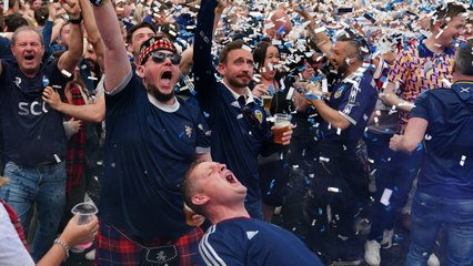 Tartan Army, Oranje-Party und ein Saxophonist: Die besten Fan-Momente der Gruppenphase