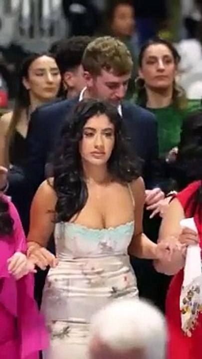 Beautiful girl dance Funny music  and dancing video