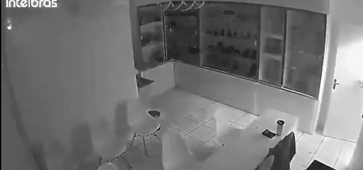 Jogador Netto Berola é preso suspeito de roubar R$ 500 mil em joias