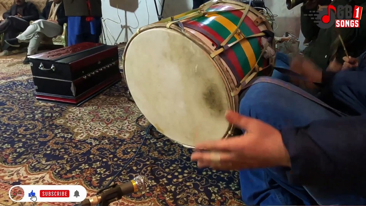 Sharafat uddin Faryad Profom by Gilgit Musical Show Shina Songs