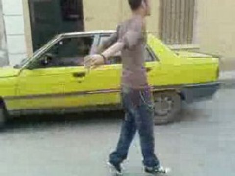 Battle Hip-Hop vs. Tecktonik