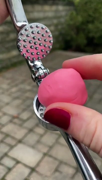 sosatisfying vedio