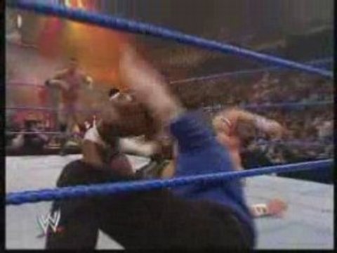 Armageddon - Batista et Cena vs booker T et finlay
