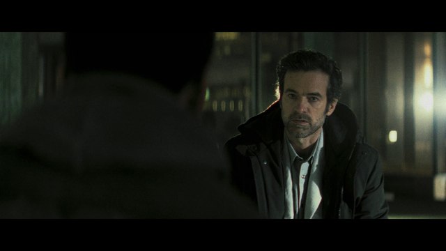 La Nuit se traîne – Bande-annonce (avec Romain Duris)