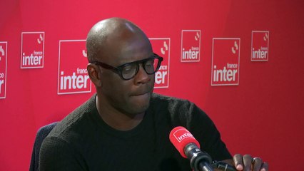 "J'ai toujours dit à mes enfants :"on ne collabore pas avec la haine"", raconte Lilian Thuram