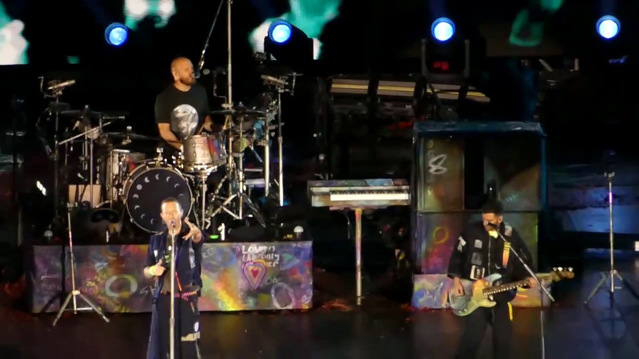 Coldplay | feelslikeimfallinginlove (Lyon - 2024)