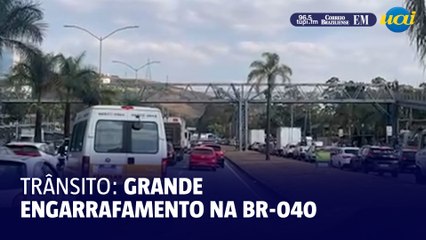 Trânsito: Grande engarrafamento na BR-040
