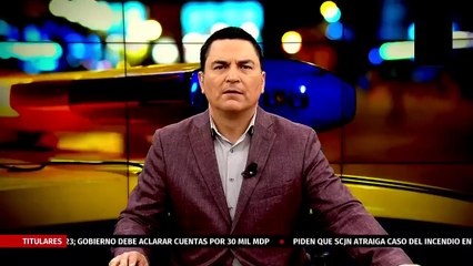 Con empujones sacan al regidor con licencia del ayuntamiento de Tepeapulco, Hidalgo