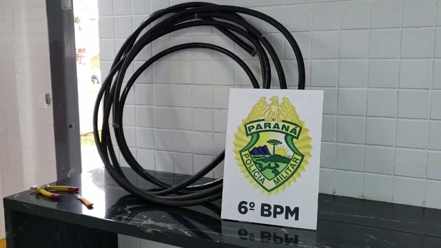 Em flagrante, homem é preso furtando fios no Santa Cruz