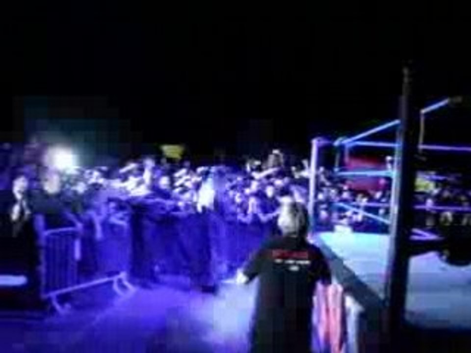 Entrée Undertaker - WWE Smackdown Wrestlemania Revenge Tour