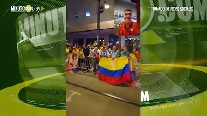 A ritmo de vallenato colombianos hicieron banderazo en la sede de la Selección