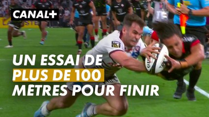 Un essai de 100 mètres pour Toulouse En bout de chaîne, Capuozzo aplatit en coin malgré Penaud.