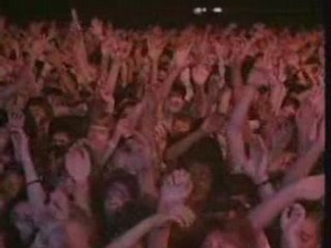 Michael jackson - man in the mirror (moonwalker concert)