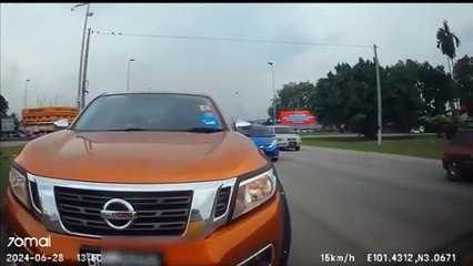 干案被擒 民众报警 掠夺匪：为何要惊动警察！