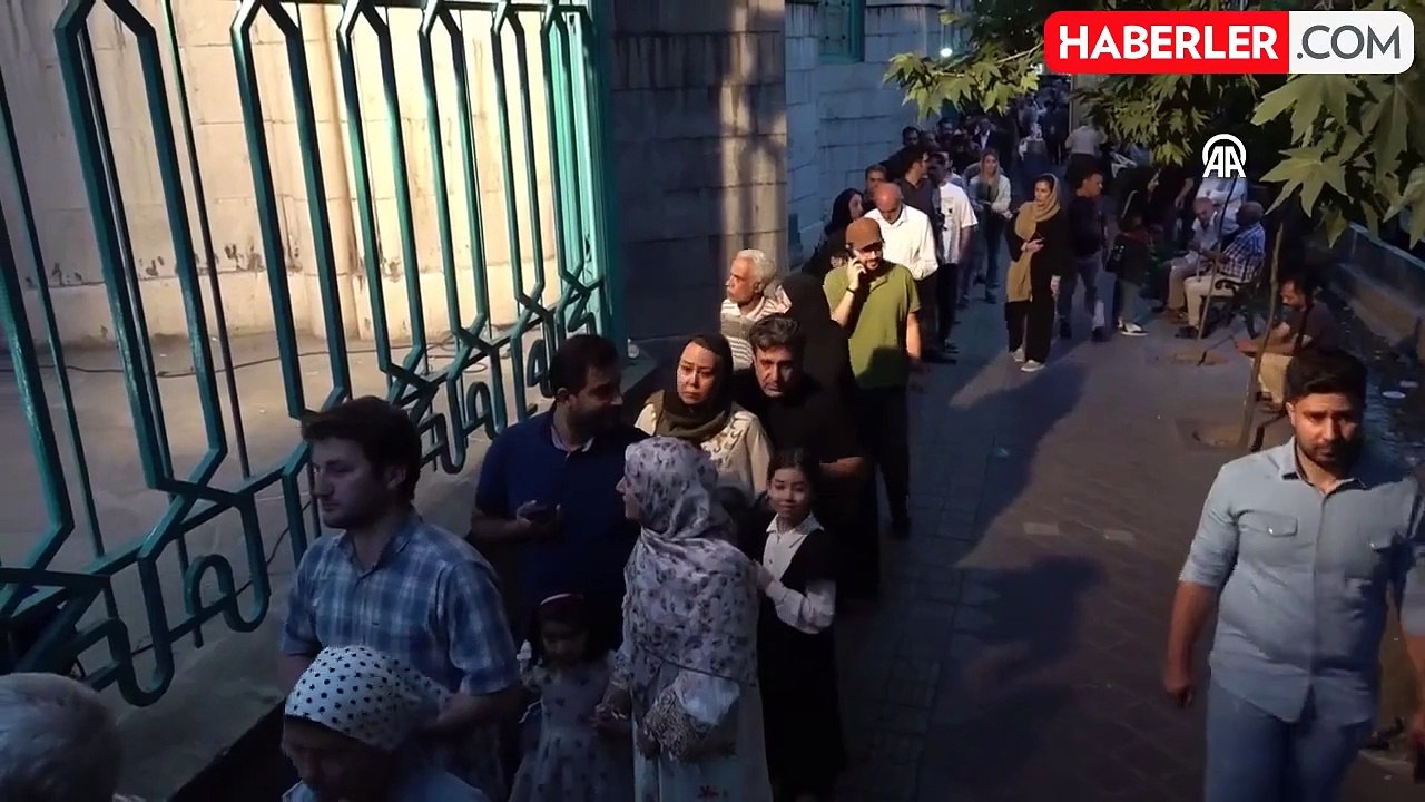 İran'da cumhurbaşkanlığı seçimlerinde ilk sonuçlar geldi! İşte yarışı önde götüren aday