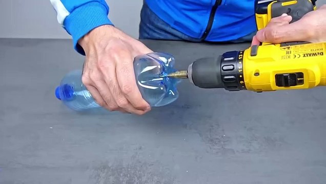 驚くべきペットボトルを使った家庭のハックとコツ